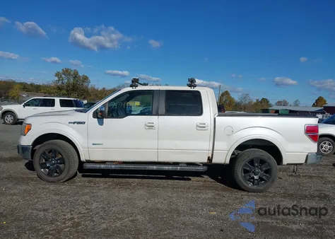 2011 Ford F-150 Lariat z USA, uszkodzony, nr VIN 1FTFW1ET2BFA69936
